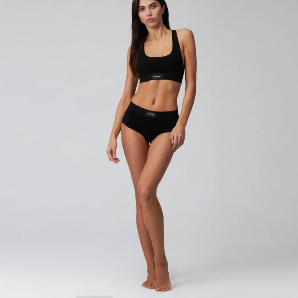 TALENTLESS Black Intimates Set